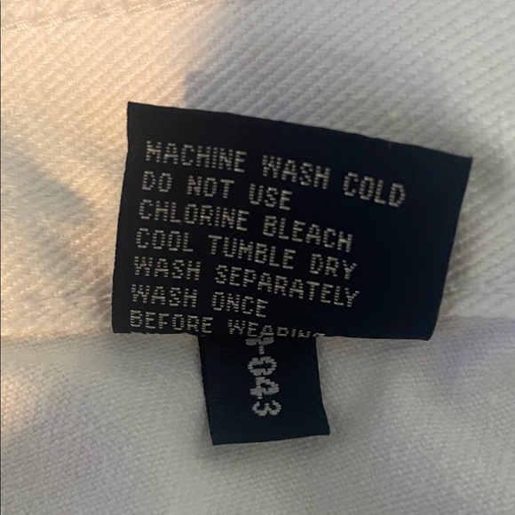 White jeans - Picture 8 of 8